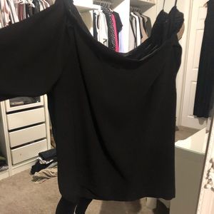 Artiza Babaton off the shoulder top